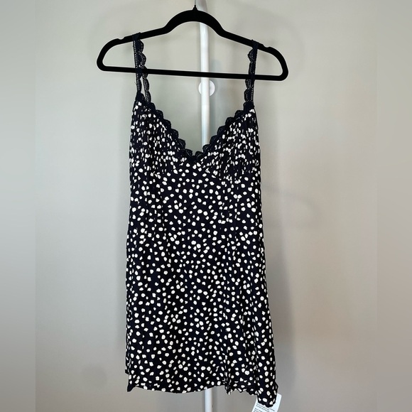 Topshop Dresses & Skirts - Topshop Navy Blue & White Polka Dot Lace-Trim Slip Dress Size 8 NWT